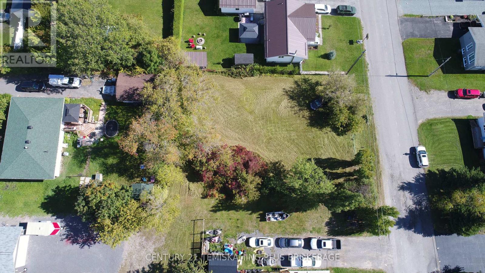 141-142 Algonquin Drive, Temiskaming Shores, Ontario  P0J 1K0 - Photo 6 - T13603084
