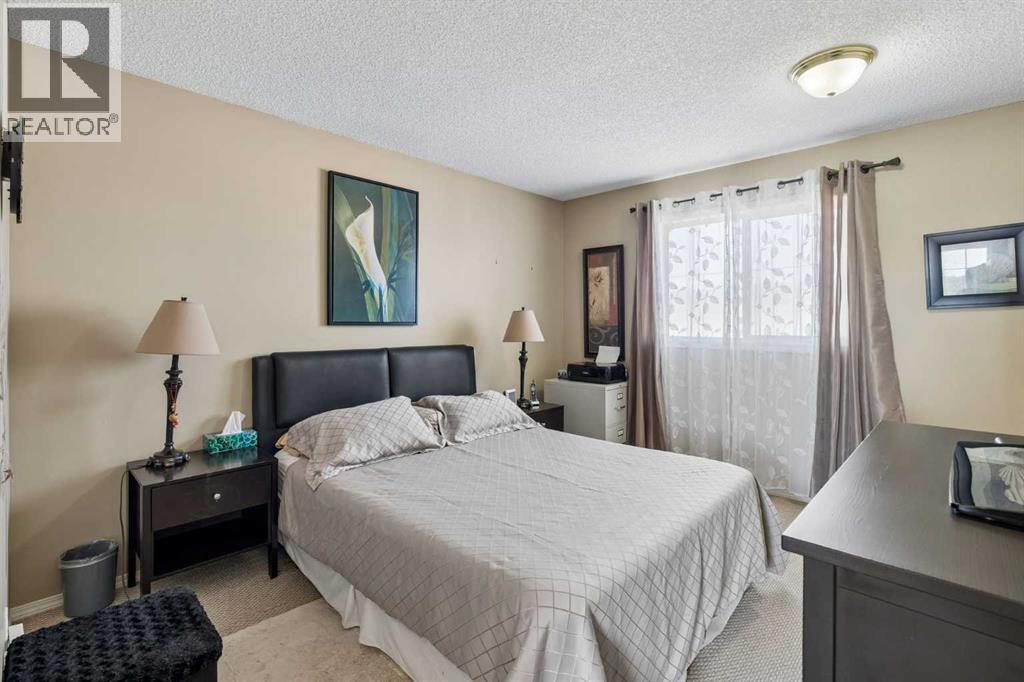 100 Applemont Close SE, Calgary, Alberta  T2A 7S3 - Photo 15 - A2329846