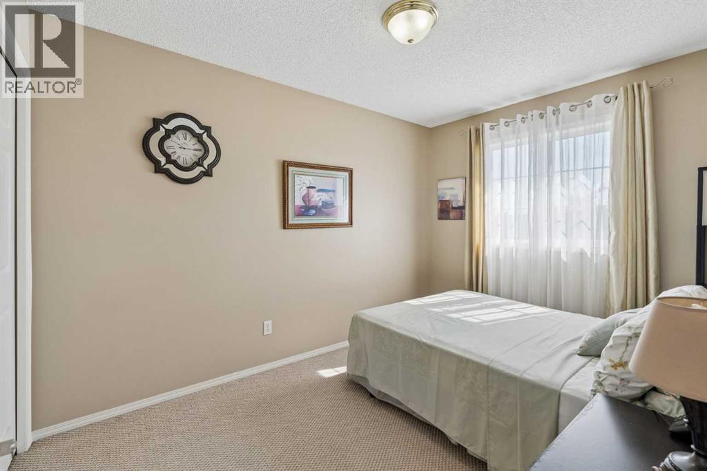 100 Applemont Close SE, Calgary, Alberta  T2A 7S3 - Photo 17 - A2329846