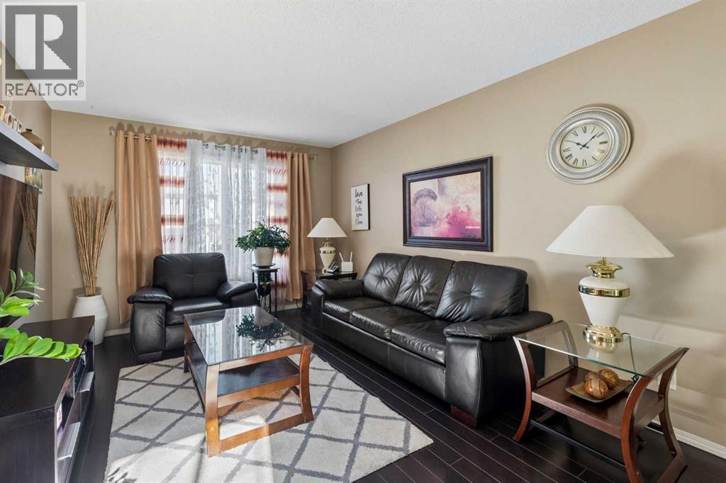 100 Applemont Close SE, Calgary, Alberta  T2A 7S3 - Photo 7 - A2329846