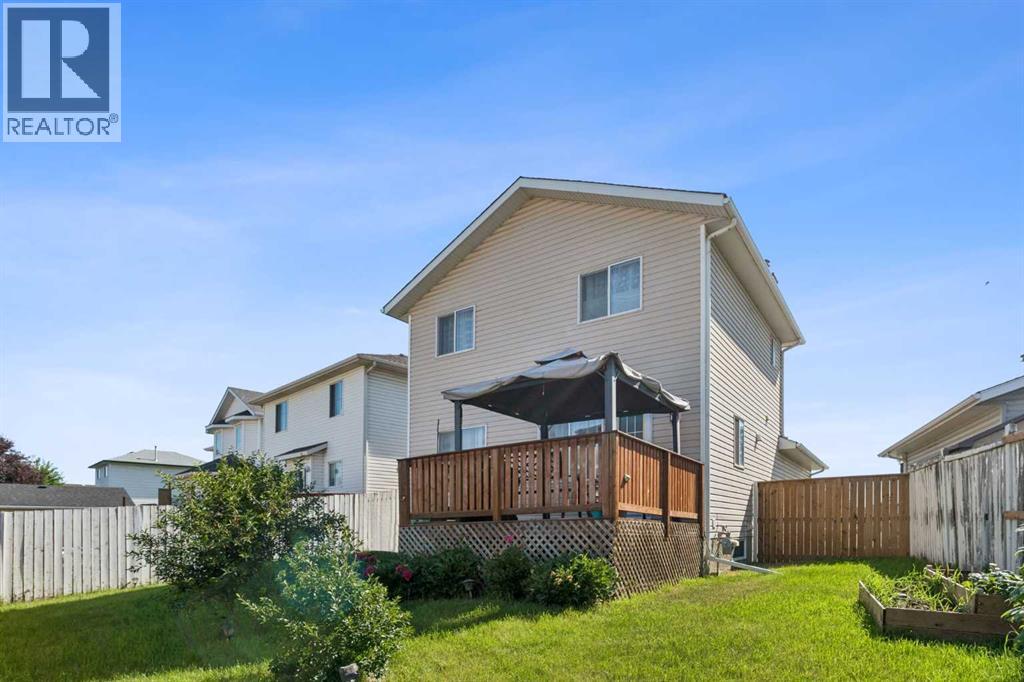 100 Applemont Close SE, Calgary, Alberta  T2A 7S3 - Photo 30 - A2329846