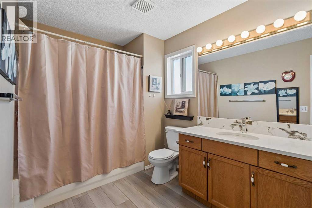 100 Applemont Close SE, Calgary, Alberta  T2A 7S3 - Photo 21 - A2329846