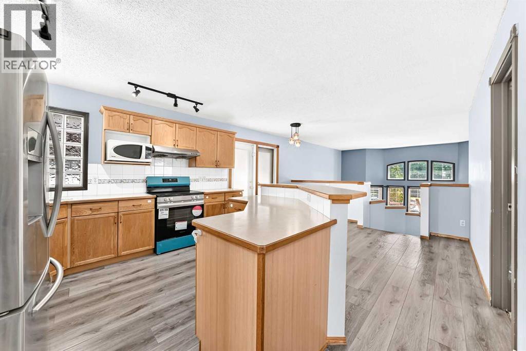 87 Tarington Road NE, Calgary, Alberta  T3J 3X1 - Photo 9 - A2330554