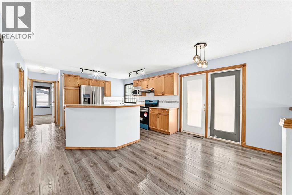 87 Tarington Road NE, Calgary, Alberta  T3J 3X1 - Photo 11 - A2330554
