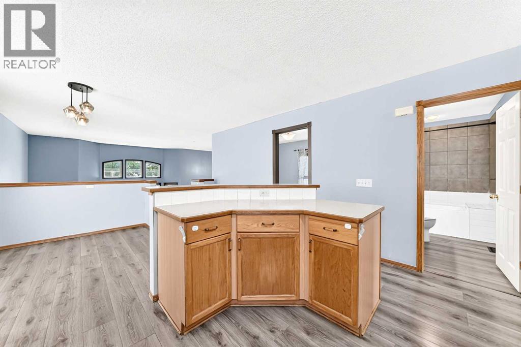 87 Tarington Road NE, Calgary, Alberta  T3J 3X1 - Photo 6 - A2330554