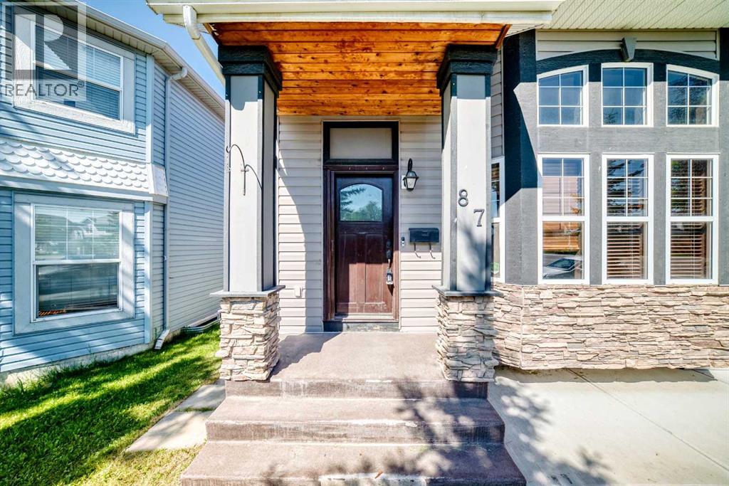 87 Tarington Road NE, Calgary, Alberta  T3J 3X1 - Photo 2 - A2330554