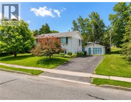 884 Mollins Drive, Saint John, New Brunswick