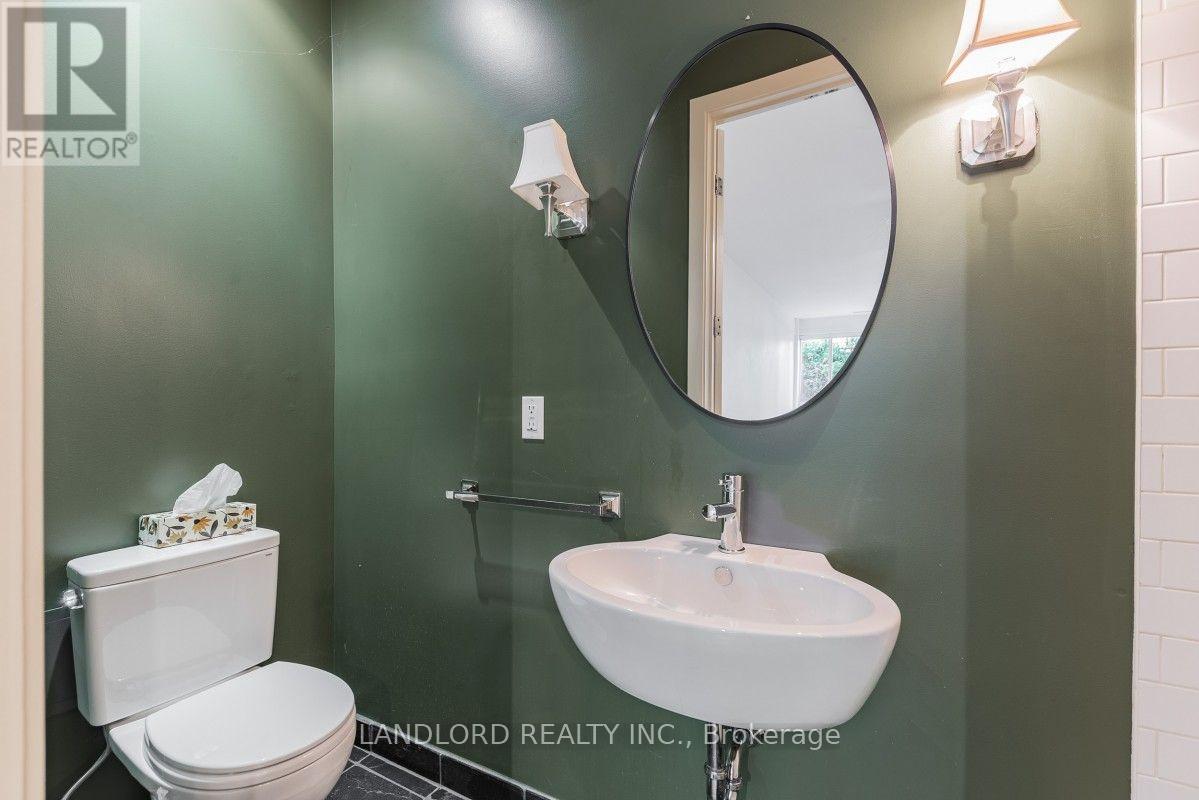 3 - 33 Price Street, Toronto, Ontario  M4W 1Z1 - Photo 8 - C13603100