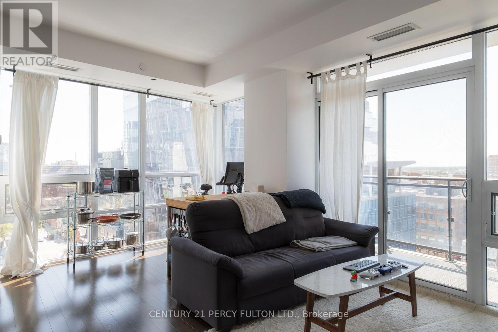 1611 - 460 Adelaide Street E, Toronto, Ontario  M5A 0E7 - Photo 2 - C13603106