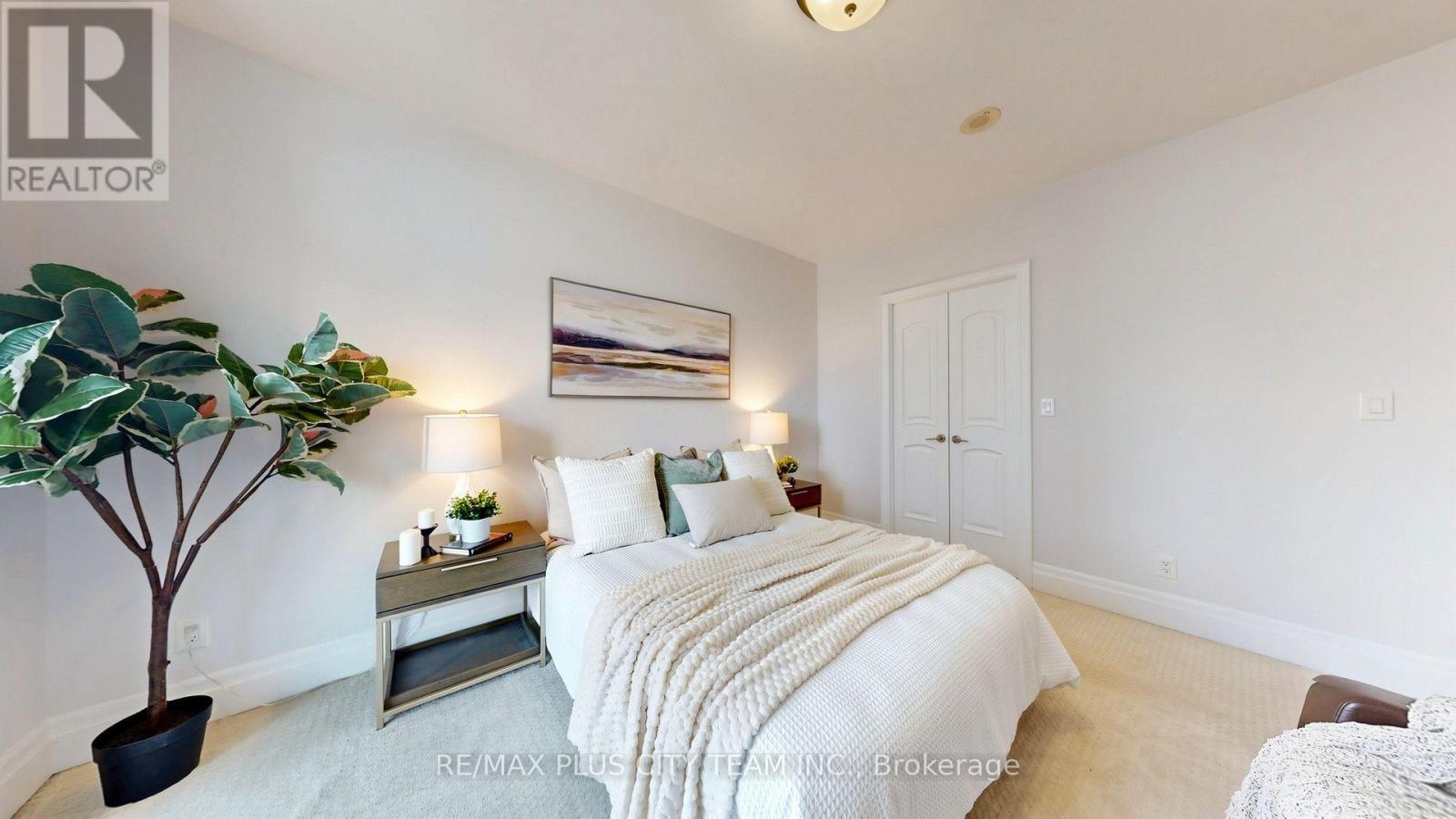 4302 - 16 Harbour Street, Toronto, Ontario  M5J 2Z7 - Photo 18 - C13603158