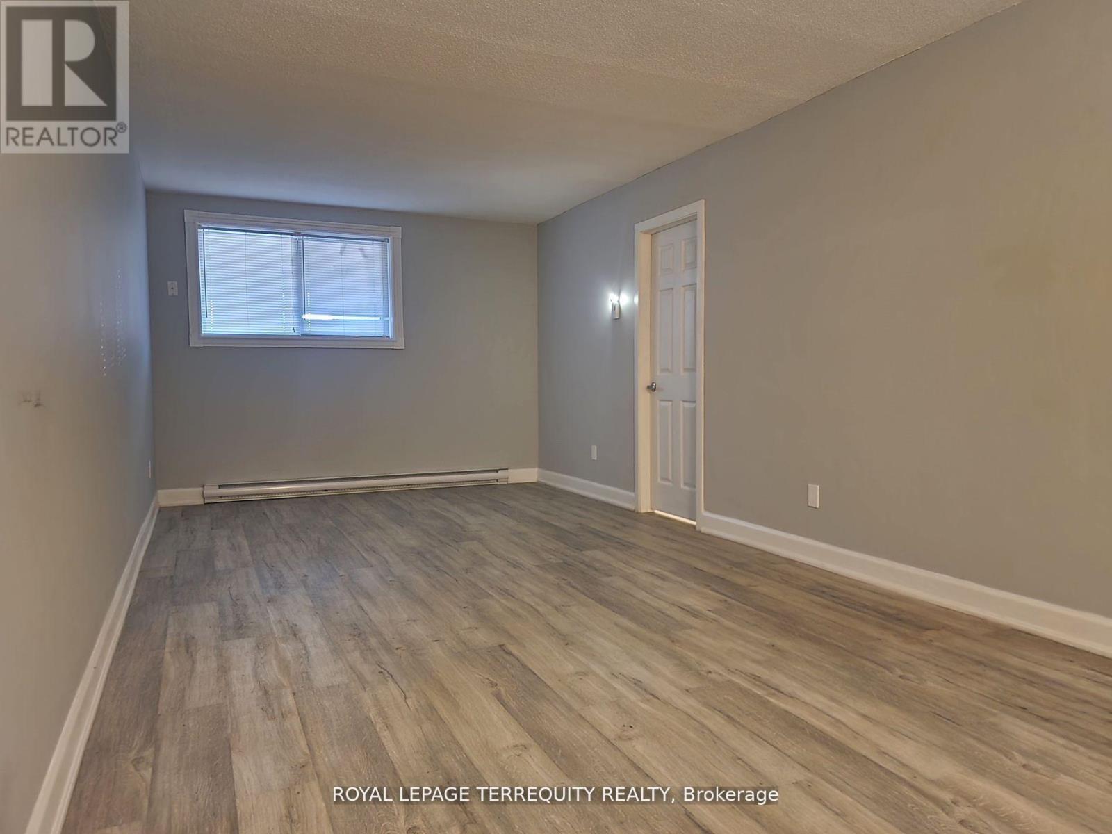 2 - 207 TRENT STREET E, Whitby, Ontario