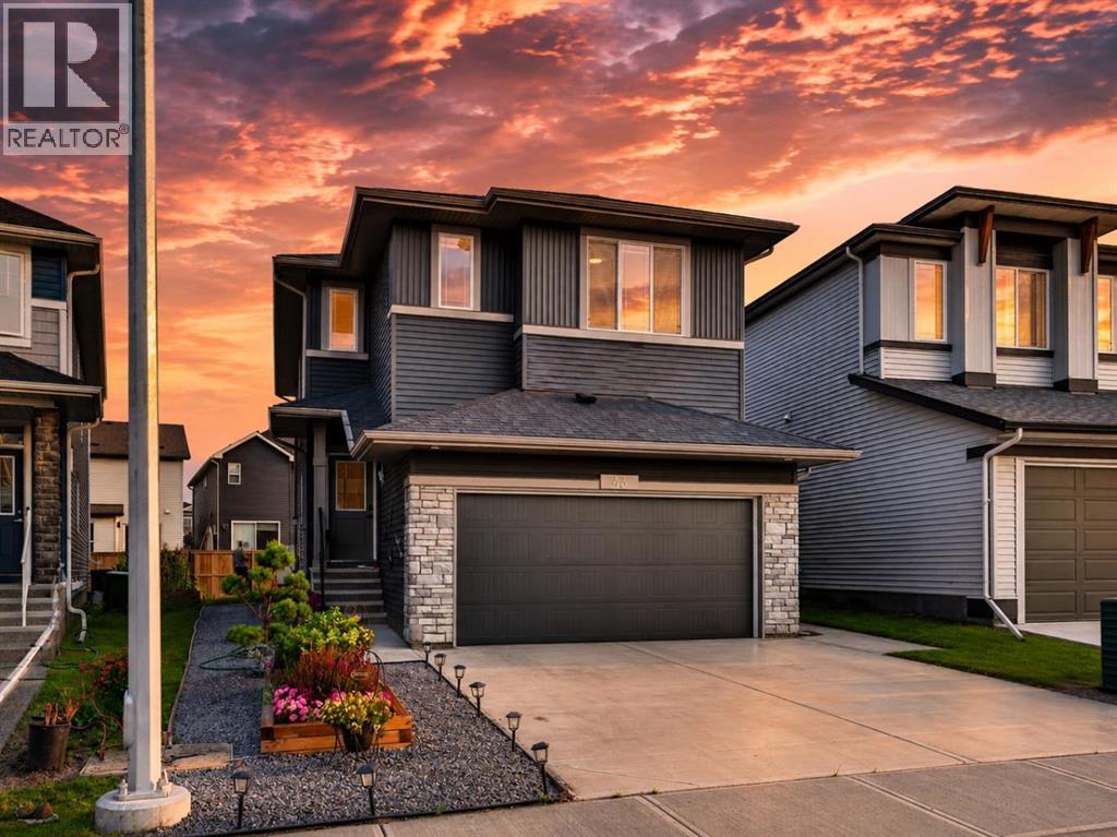 43 Hotchkiss Row SE, Calgary, Alberta  T3S 0J5 - Photo 1 - A2331586