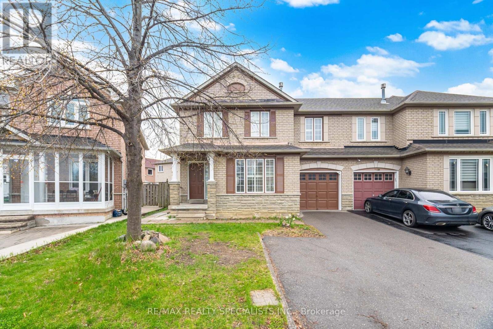 64 DOLPHIN SONG CRESCENT, Brampton, Ontario