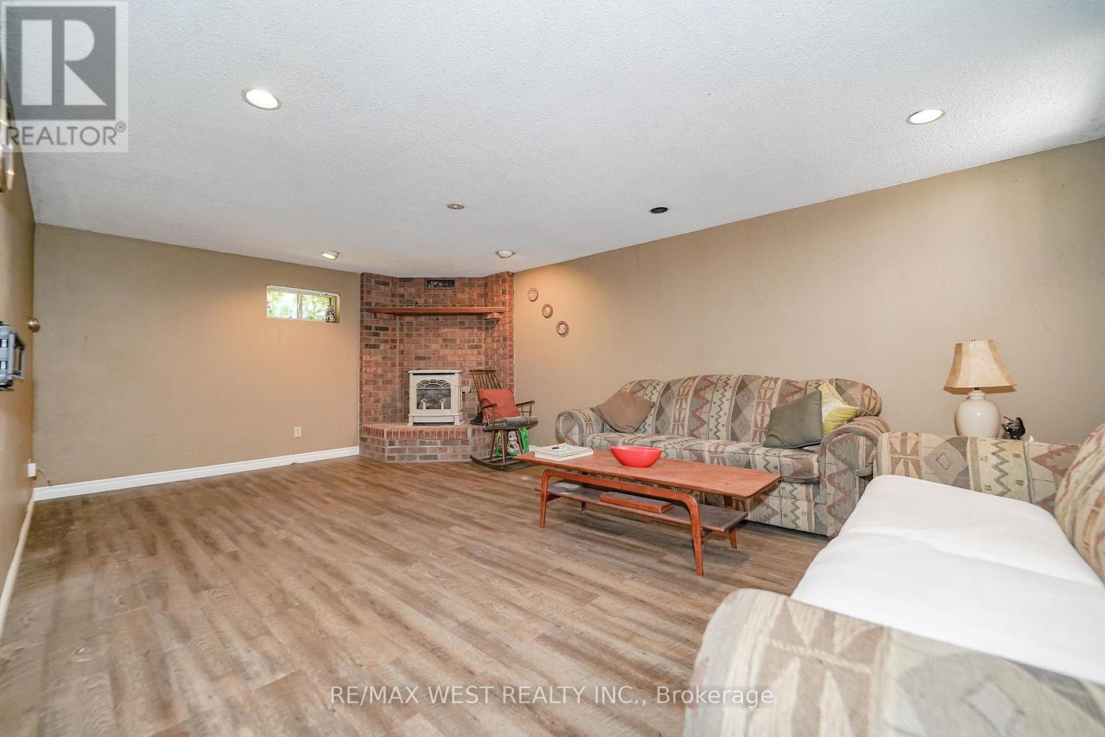 18 Mcclure Avenue, Brampton, Ontario  L6X 2E3 - Photo 6 - W13603196