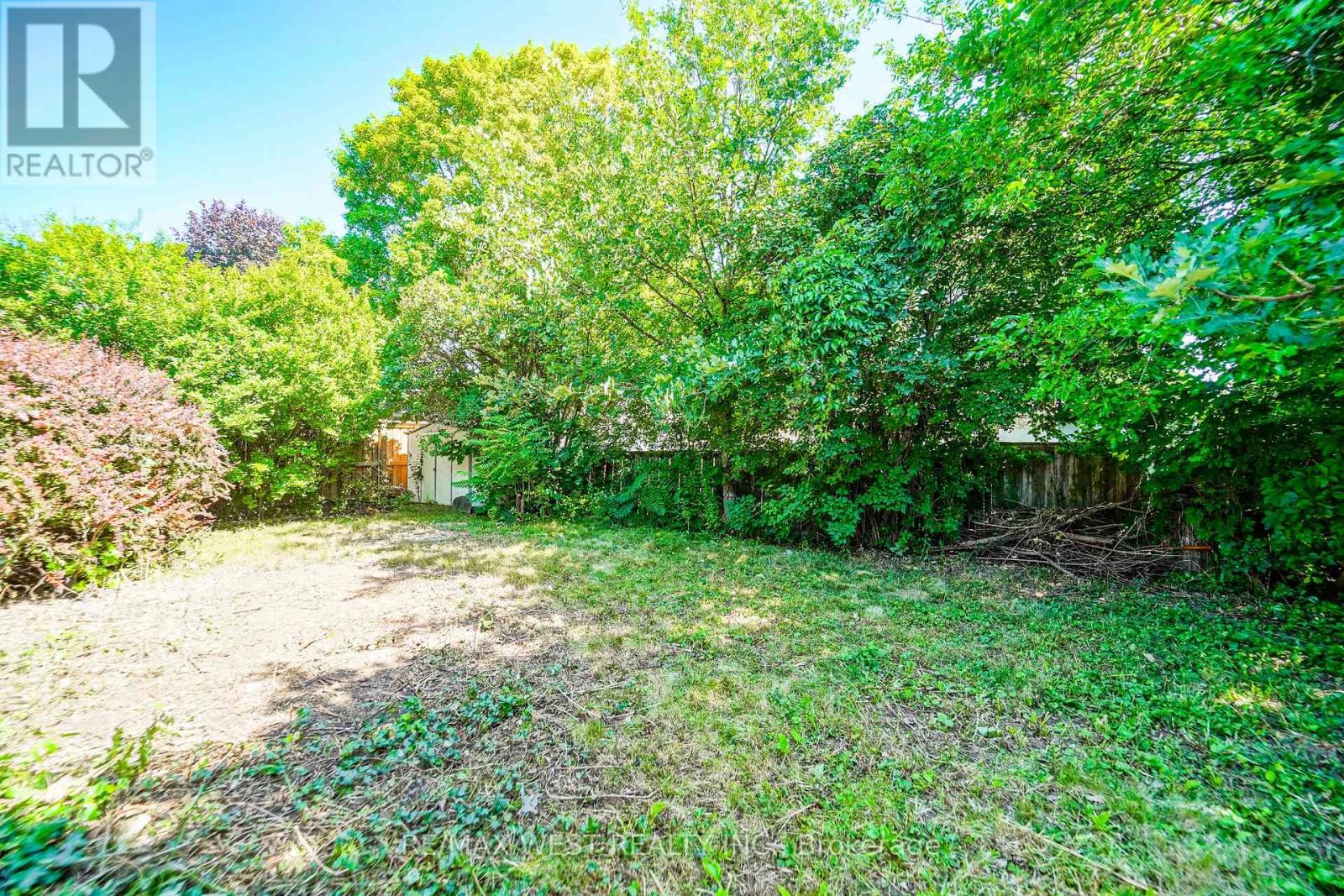 18 Mcclure Avenue, Brampton, Ontario  L6X 2E3 - Photo 7 - W13603196