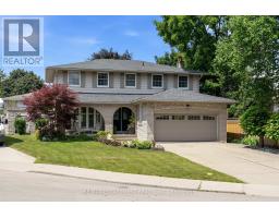 105 SAN FERNANDO DRIVE, Hamilton, Ontario