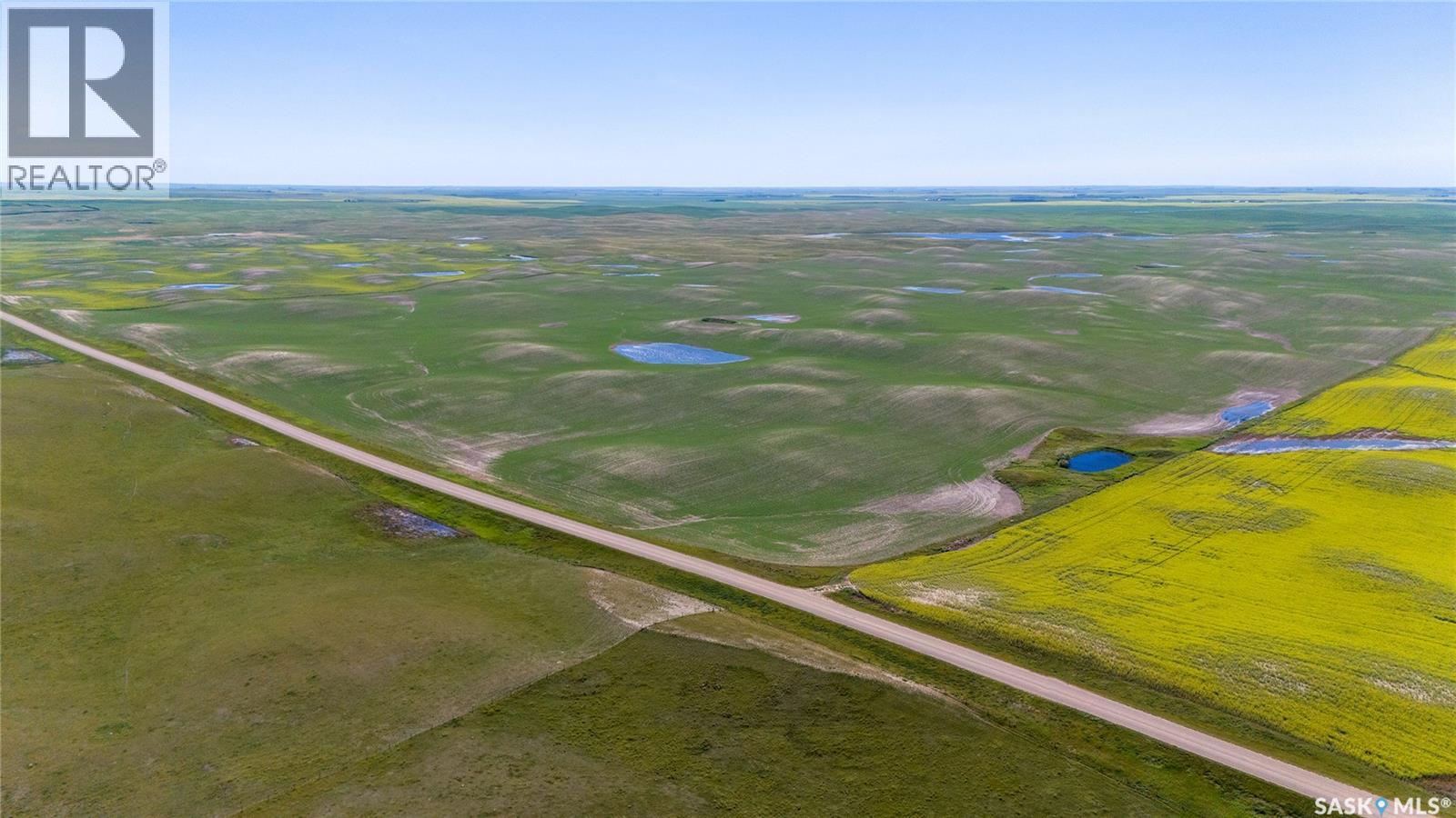 7 Quarters Grainland Near Coderre (Strieb), Sutton Rm No. 103, Saskatchewan  S0H 0A5 - Photo 14 - SK043546