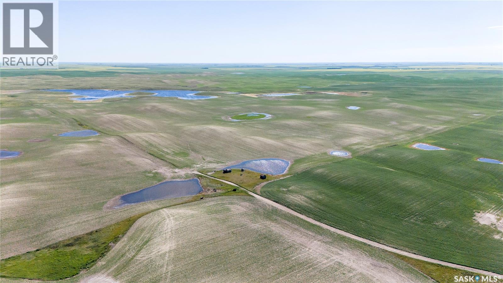 7 Quarters Grainland Near Coderre (Strieb), Sutton Rm No. 103, Saskatchewan  S0H 0A5 - Photo 15 - SK043546