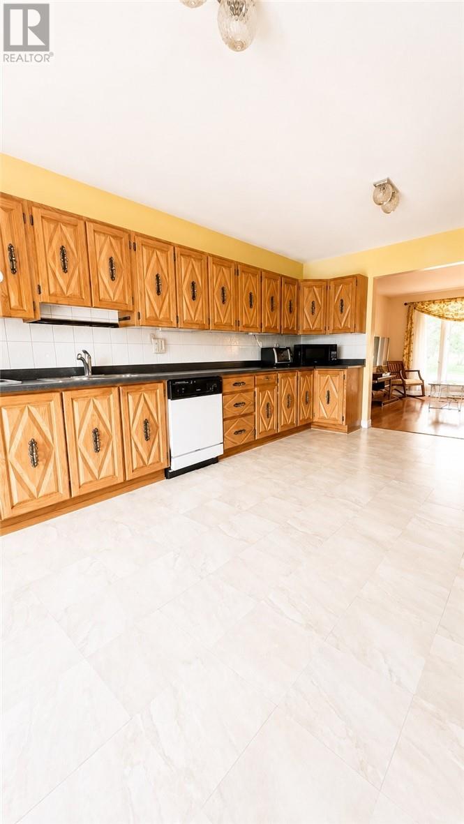 781 Grandview, Sudbury, Ontario  P3A 4Z8 - Photo 11 - 2128521
