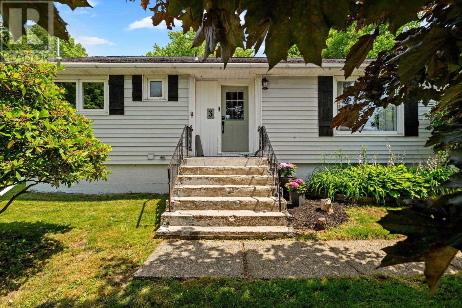 3 Belle Vista Drive, Dartmouth, Nova Scotia  B2W 2X1 - Photo 8 - 202618599