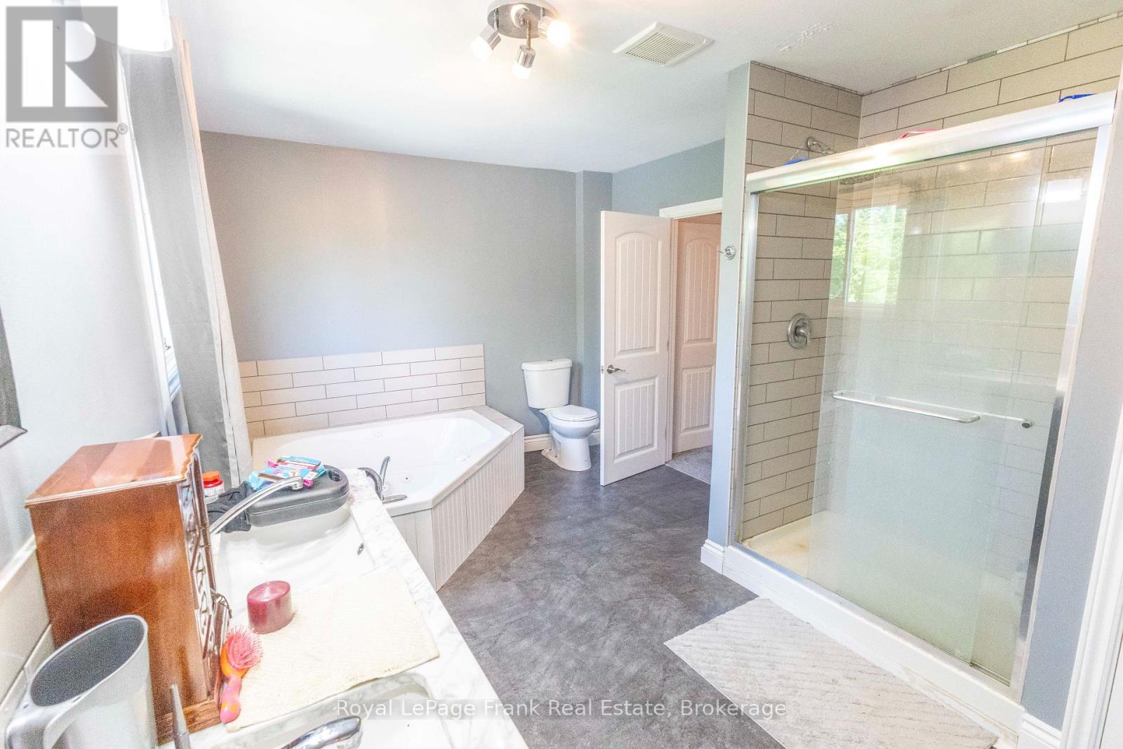 2477 Pigeon Lake Road, Kawartha Lakes, Ontario  K0M 1A0 - Photo 37 - X13603442