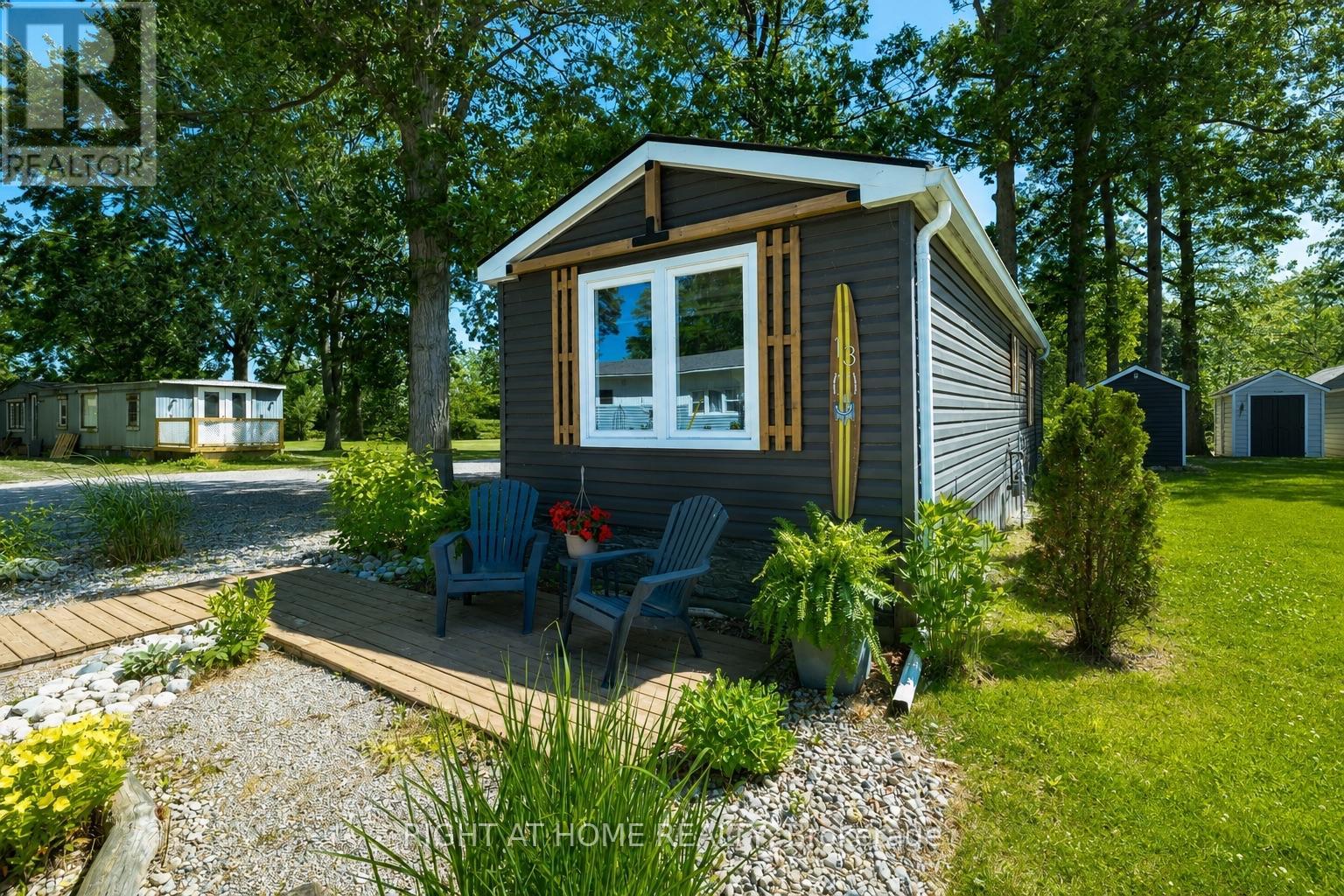 2891 OLD LAKESHORE ROAD, Sarnia, Ontario