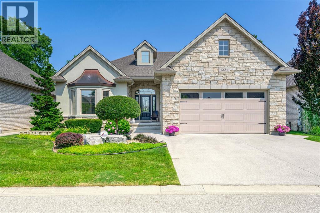 1221 Mike Weir Drive