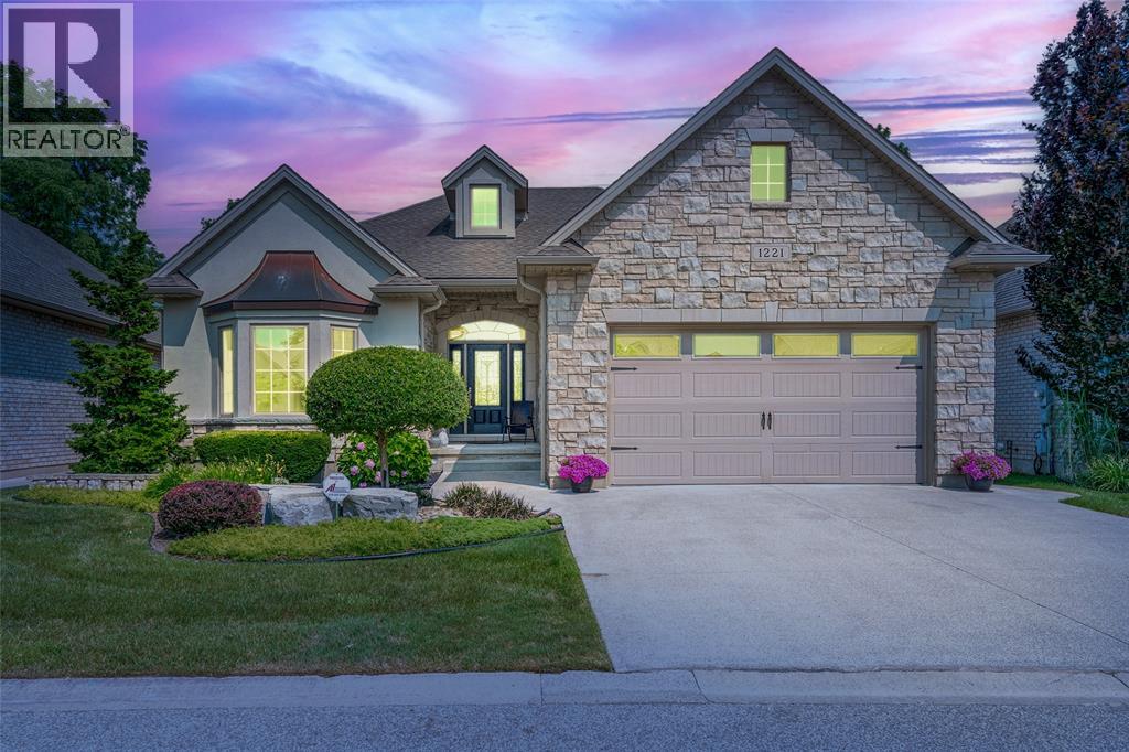 1221 Mike Weir Drive, Sarnia, Ontario  N0N 1C0 - Photo 47 - 26017874