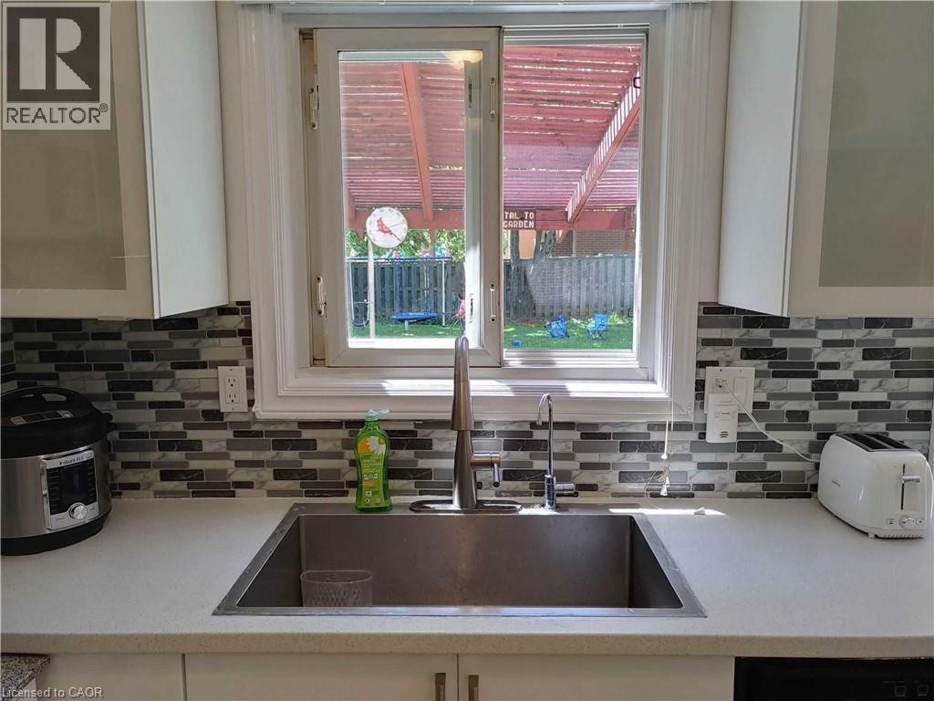 96 Larch Street Unit# Upper, Hamilton, Ontario  L8T 4P3 - Photo 15 - 40850580