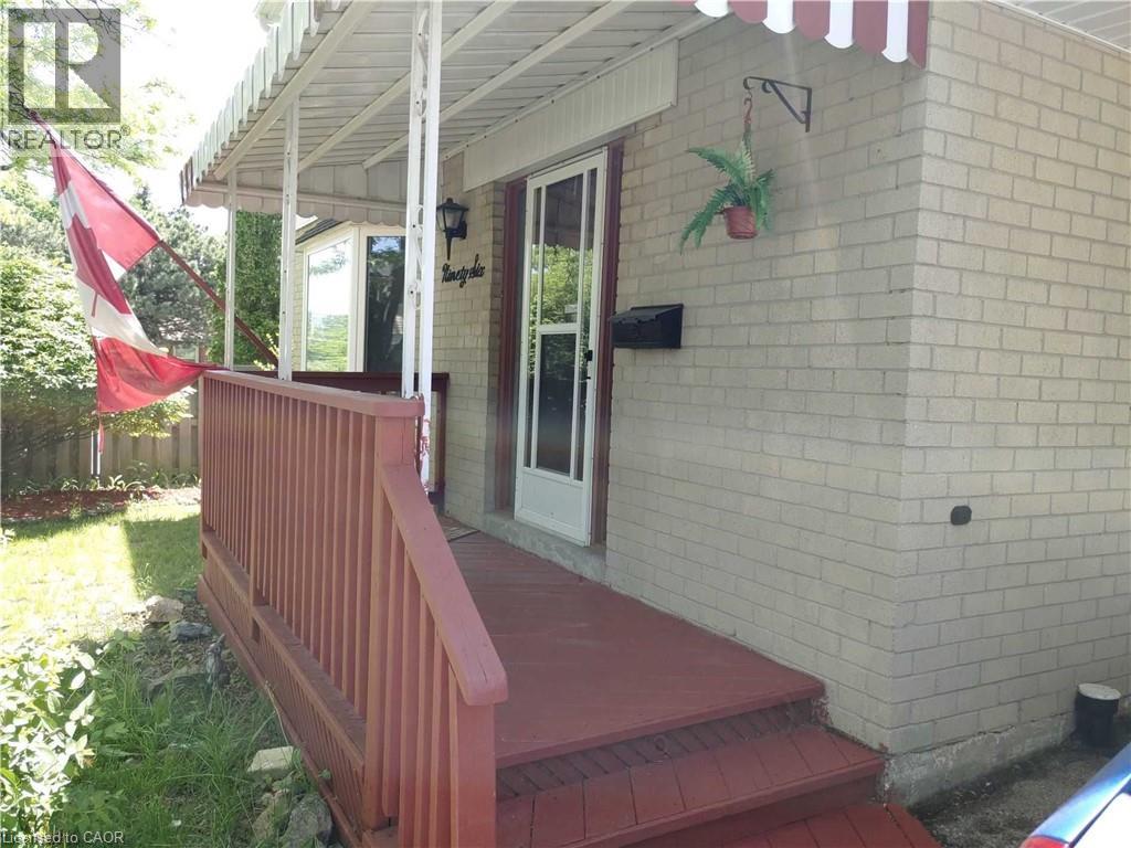 96 Larch Street Unit# Upper, Hamilton, Ontario  L8T 4P3 - Photo 3 - 40850580