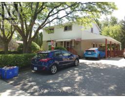 #UPPER - 96 LARCH STREET, hamilton (berrisfield), Ontario