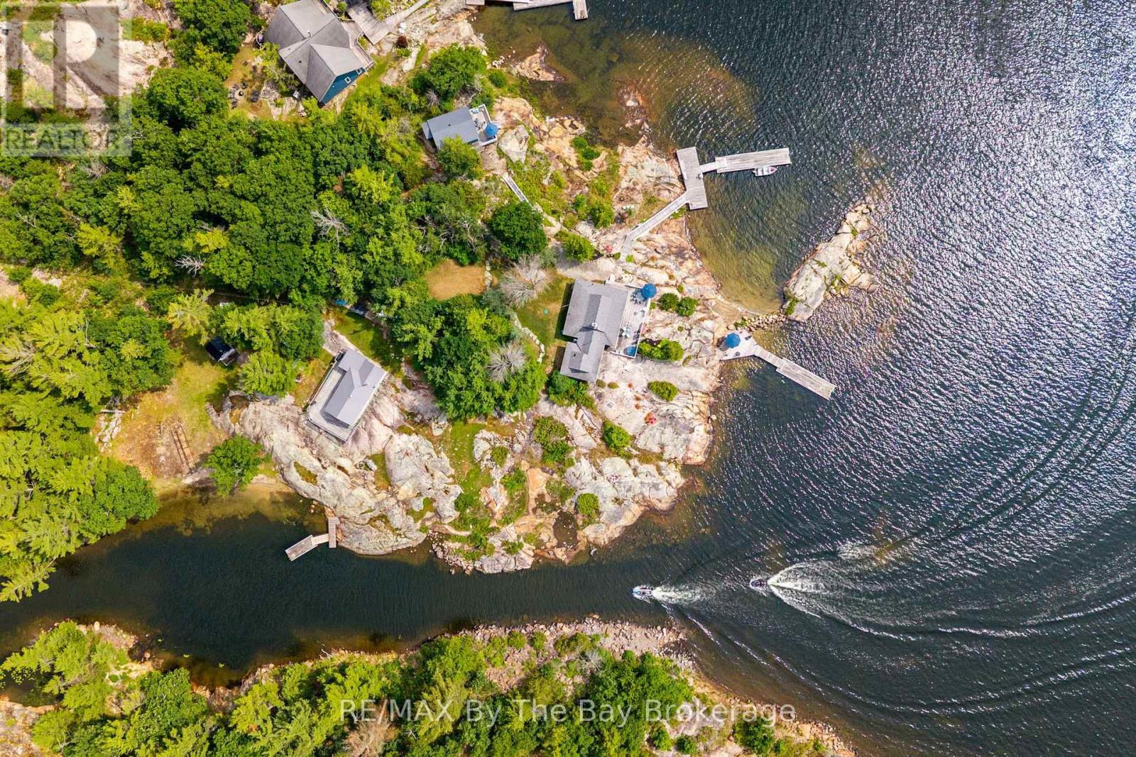 6686 Island 1040/little Beausoleil Island, Georgian Bay, Ontario  P0E 1E0 - Photo 3 - X13603460