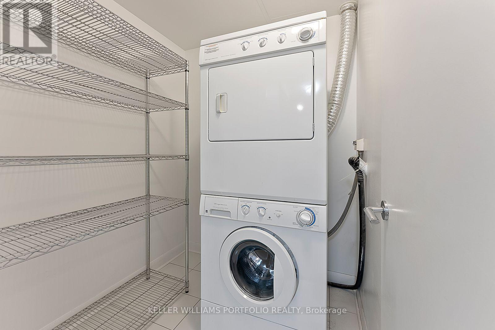 1805 - 375 King Street W, Toronto, Ontario  M5V 1K5 - Photo 28 - C13603262