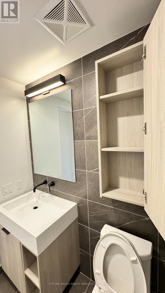3515 - 108 Peter Street, Toronto, Ontario  M5V 0W2 - Photo 9 - C13603292