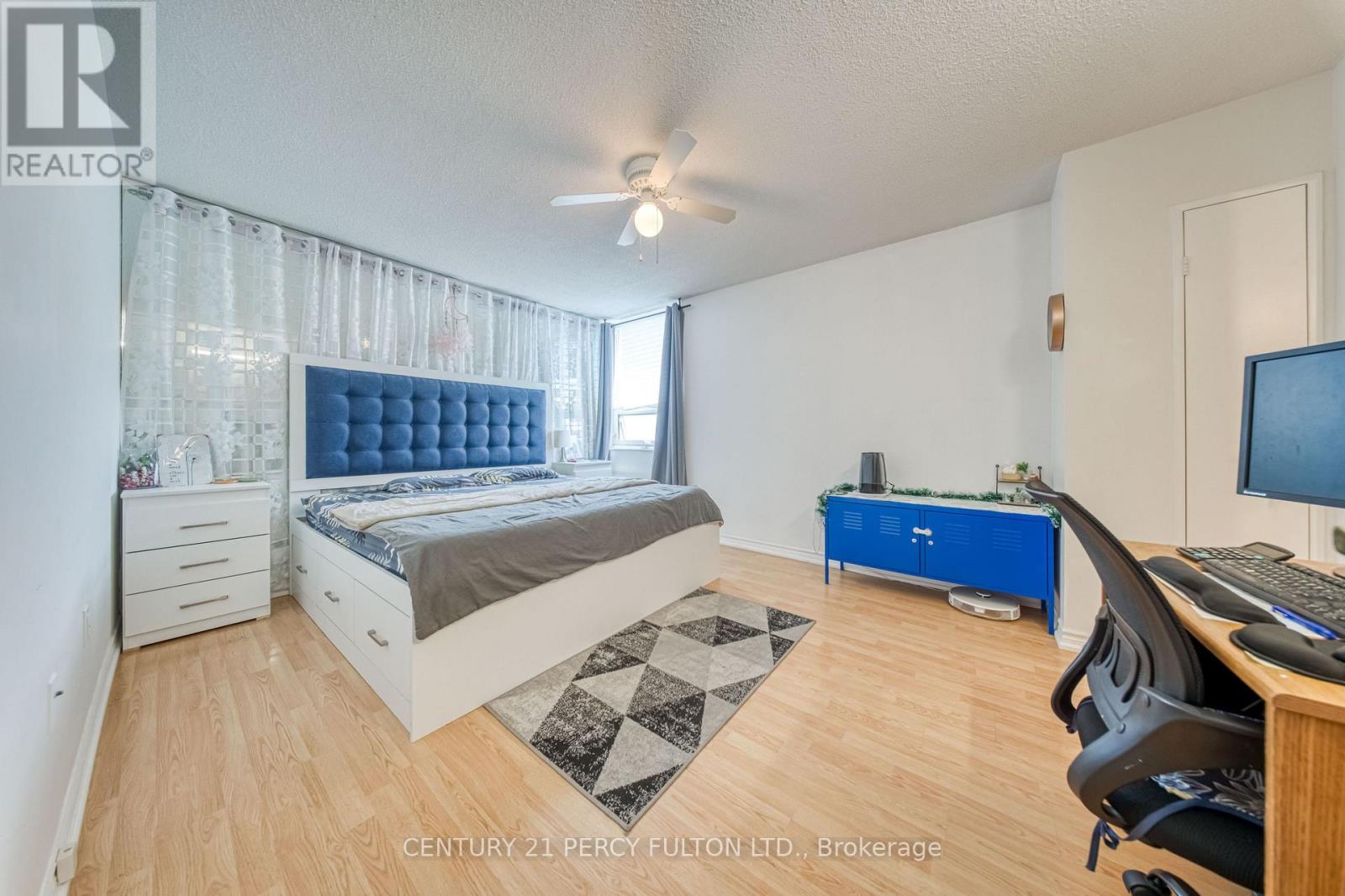 1802 - 121 Ling Road, Toronto, Ontario  M1E 4Y2 - Photo 20 - E13603208