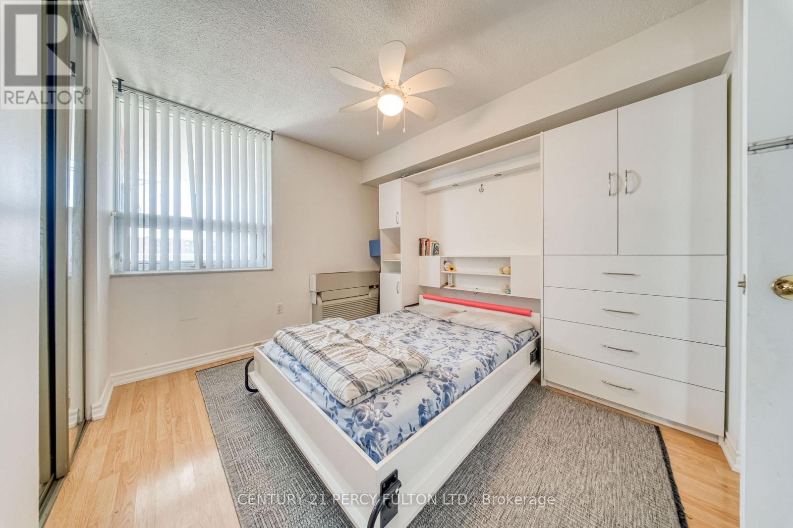 1802 - 121 Ling Road, Toronto, Ontario  M1E 4Y2 - Photo 27 - E13603208