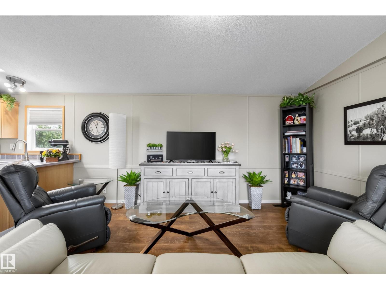 3338 Lakeview Rd NW, Edmonton, Alberta  T5S 2R8 - Photo 17 - E4500573