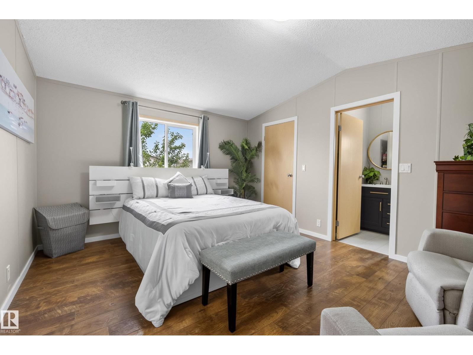 3338 Lakeview Rd NW, Edmonton, Alberta  T5S 2R8 - Photo 19 - E4500573