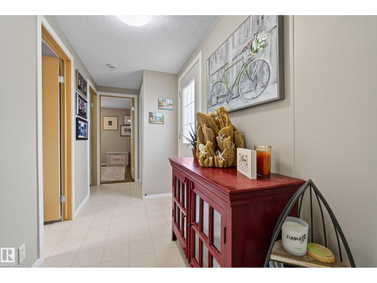 3338 Lakeview Rd NW, Edmonton, Alberta  T5S 2R8 - Photo 23 - E4500573