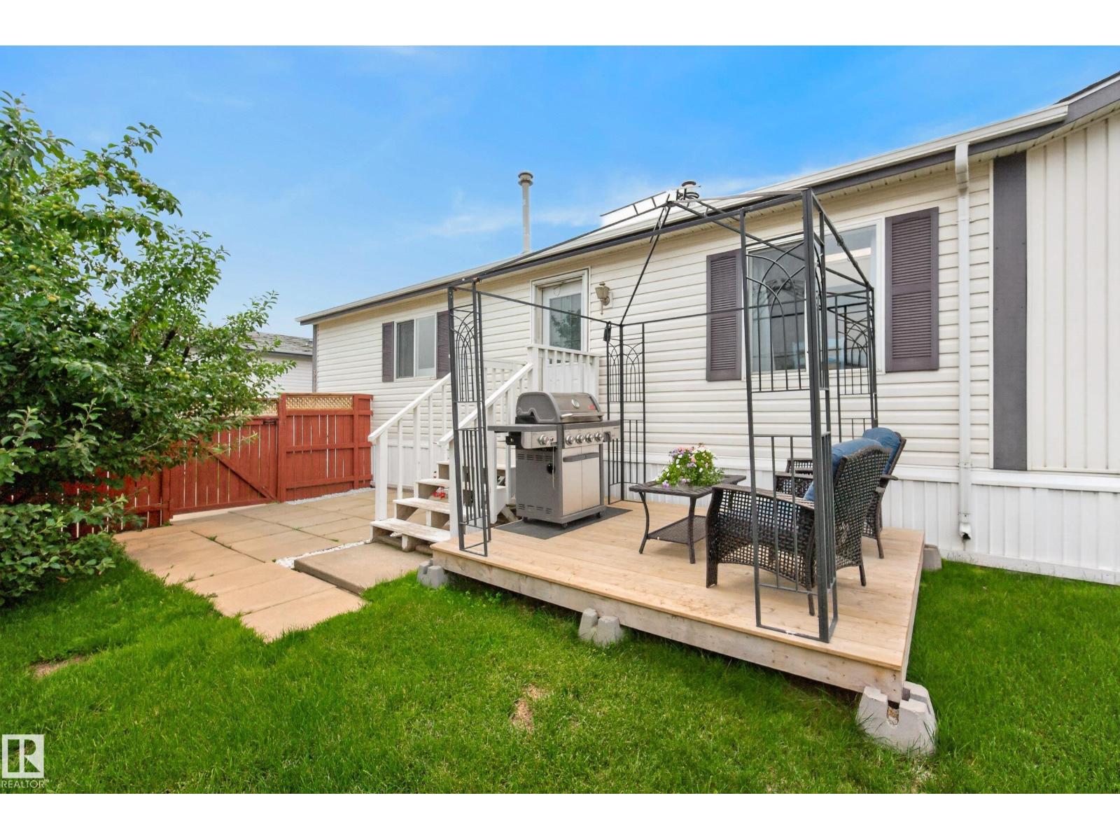 3338 Lakeview Rd NW, Edmonton, Alberta  T5S 2R8 - Photo 5 - E4500573