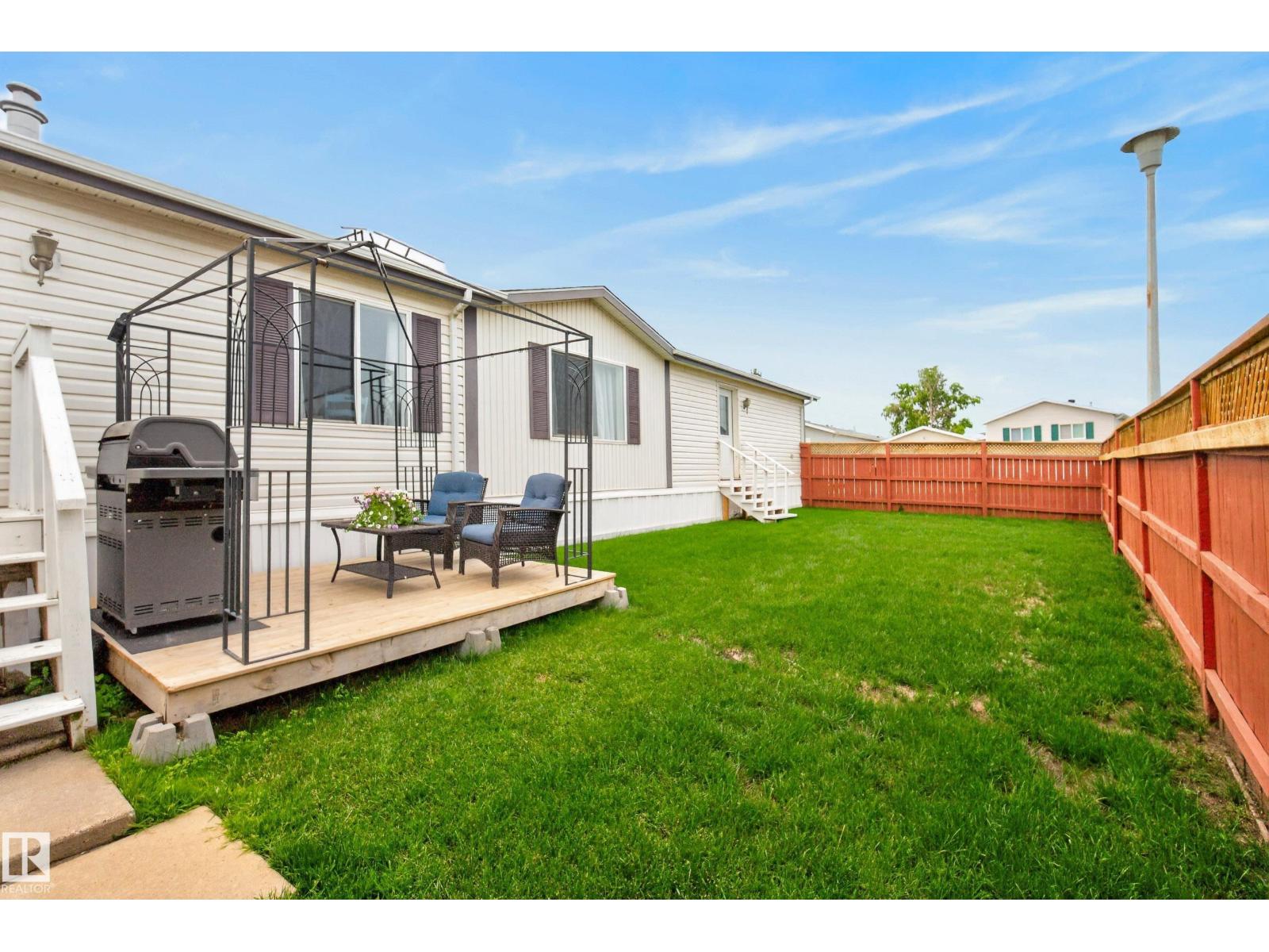 3338 Lakeview Rd NW, Edmonton, Alberta  T5S 2R8 - Photo 6 - E4500573