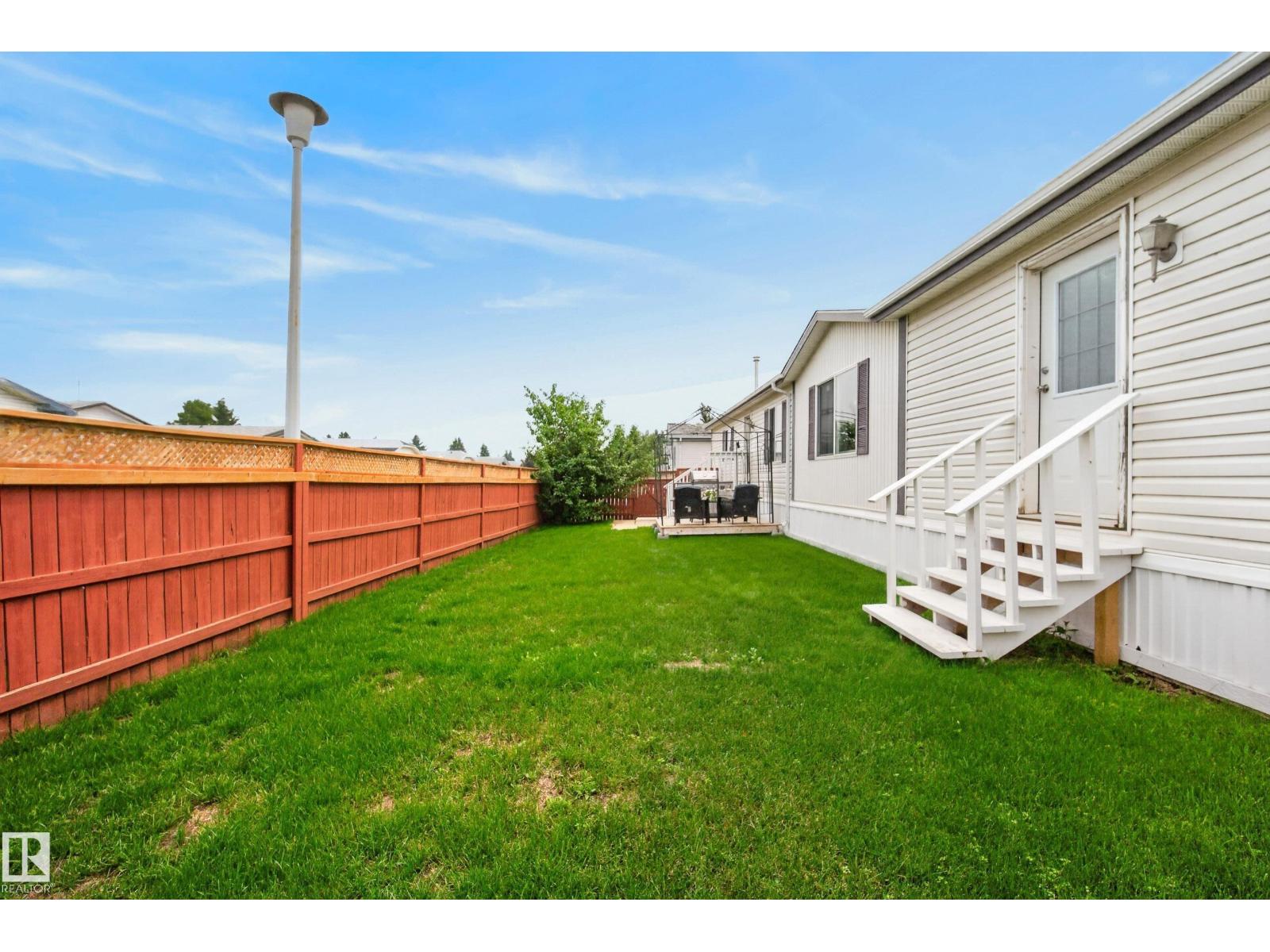 3338 Lakeview Rd NW, Edmonton, Alberta  T5S 2R8 - Photo 7 - E4500573