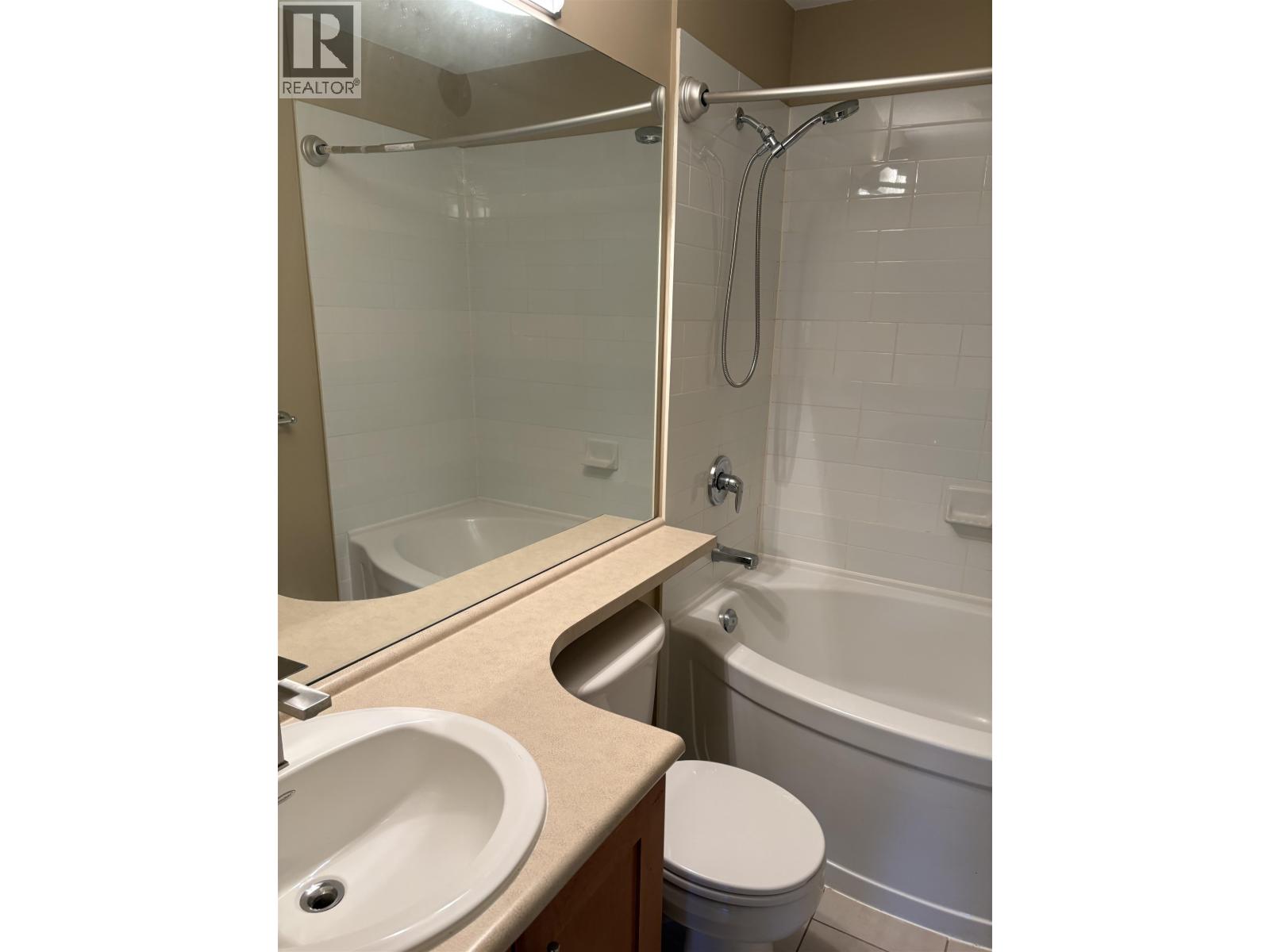 305 4885 Valley Drive, Vancouver, British Columbia  V6J 5M7 - Photo 7 - R3148939