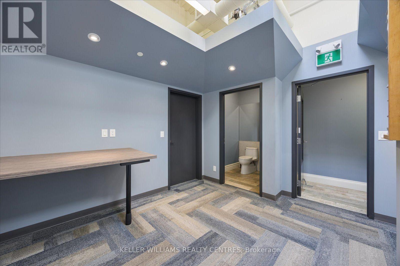 8 - 235 Industrial Parkway S, Aurora, Ontario  L4G 3V5 - Photo 16 - N13603266