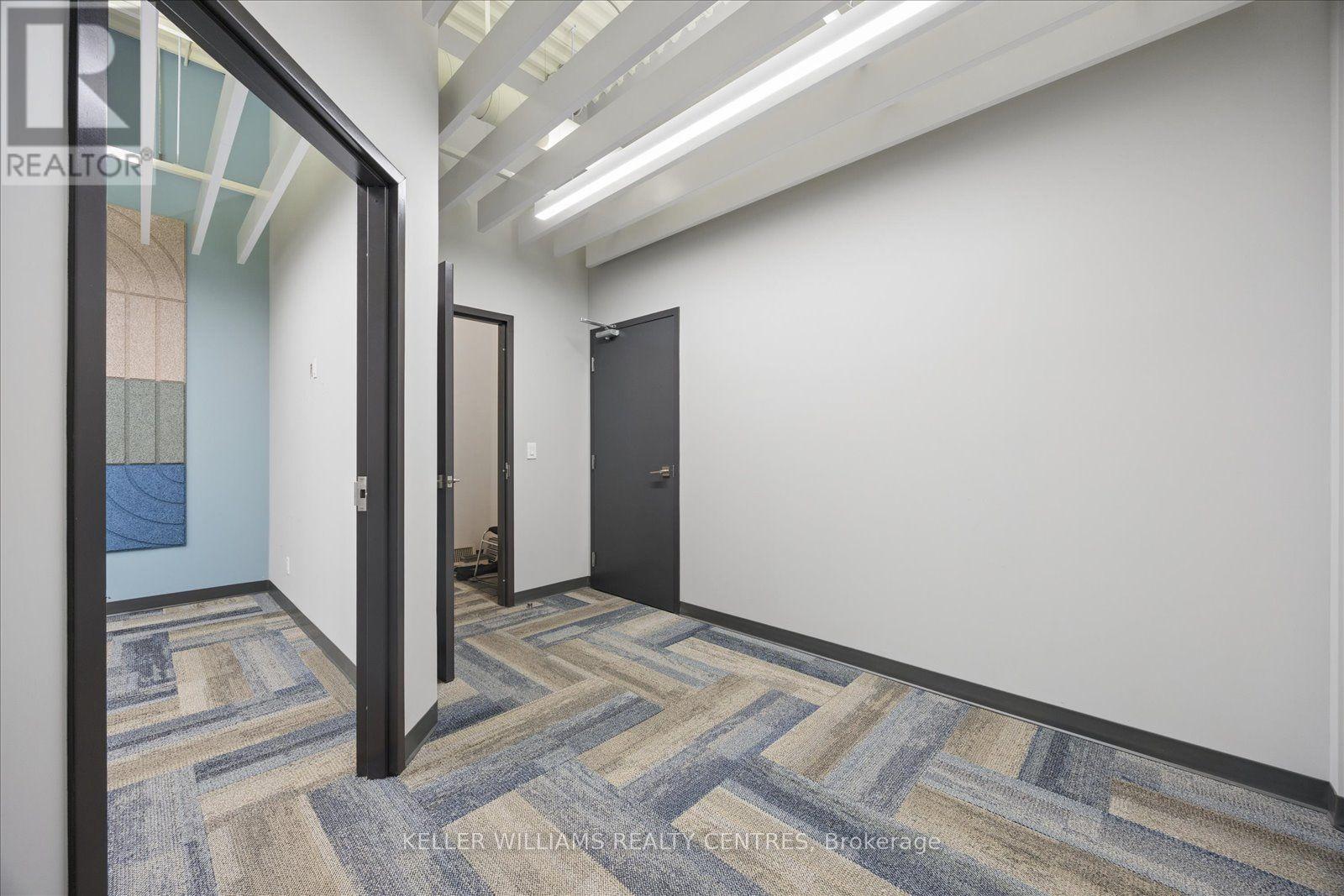 8 - 235 Industrial Parkway S, Aurora, Ontario  L4G 3V5 - Photo 18 - N13603266