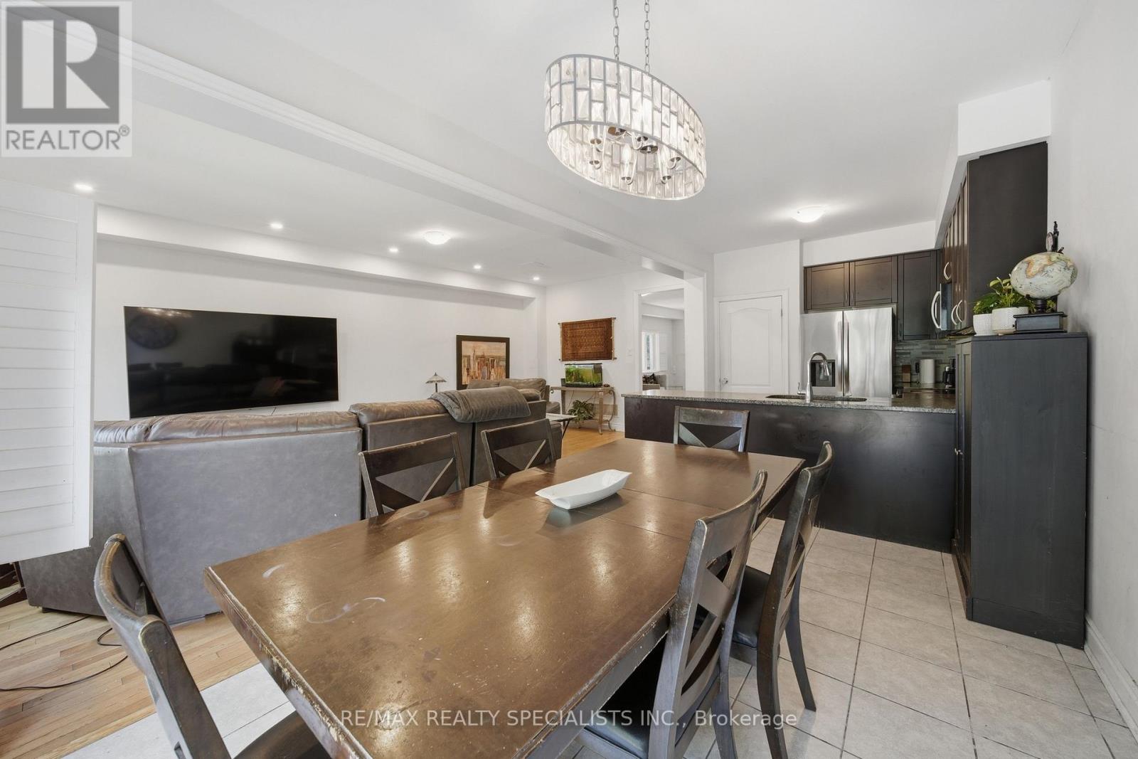 294 Miller Park Avenue, Bradford West Gwillimbury, Ontario  L3Z 0Y1 - Photo 16 - N13603368
