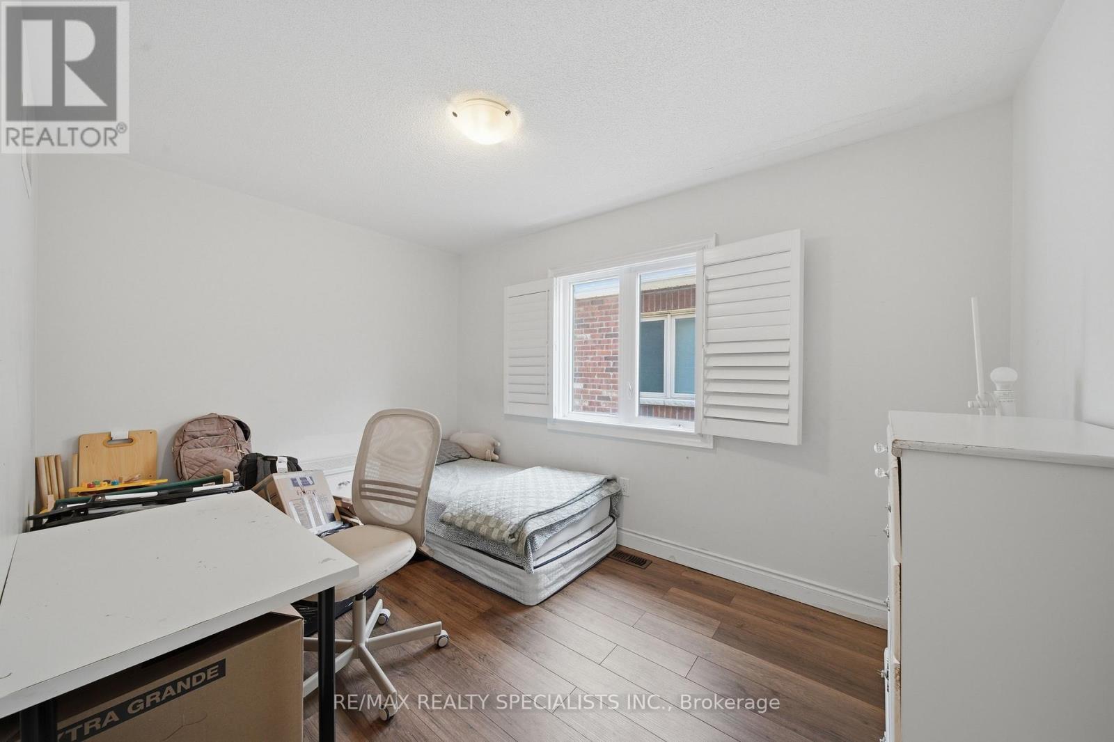 294 Miller Park Avenue, Bradford West Gwillimbury, Ontario  L3Z 0Y1 - Photo 26 - N13603368