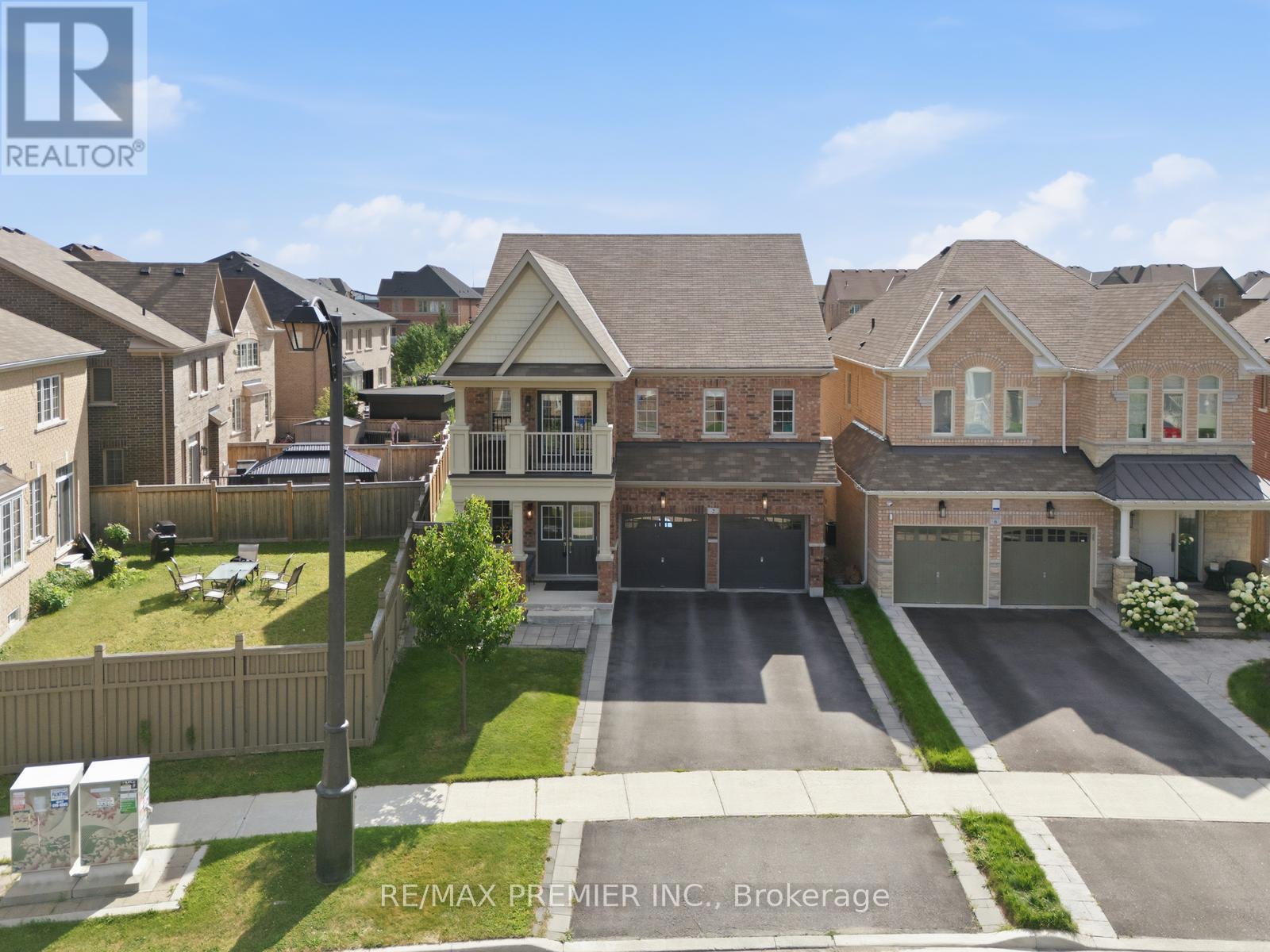 2 Tremblant Crescent, Vaughan, Ontario L4H 4L2 - Photo 3 - N13603388