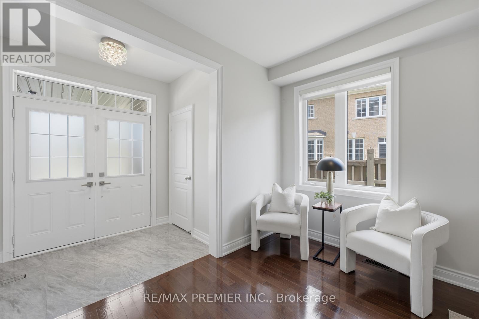 2 Tremblant Crescent, Vaughan, Ontario L4H 4L2 - Photo 6 - N13603388