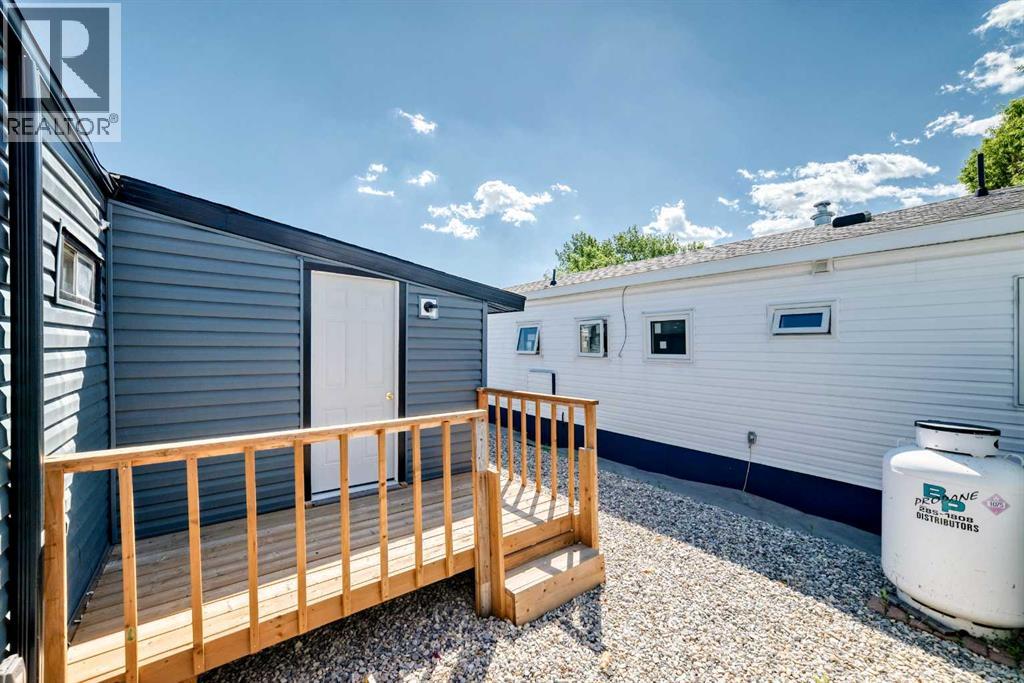 30, 2106 50 Street SE, Calgary, Alberta  T2B 1M7 - Photo 37 - A2327664